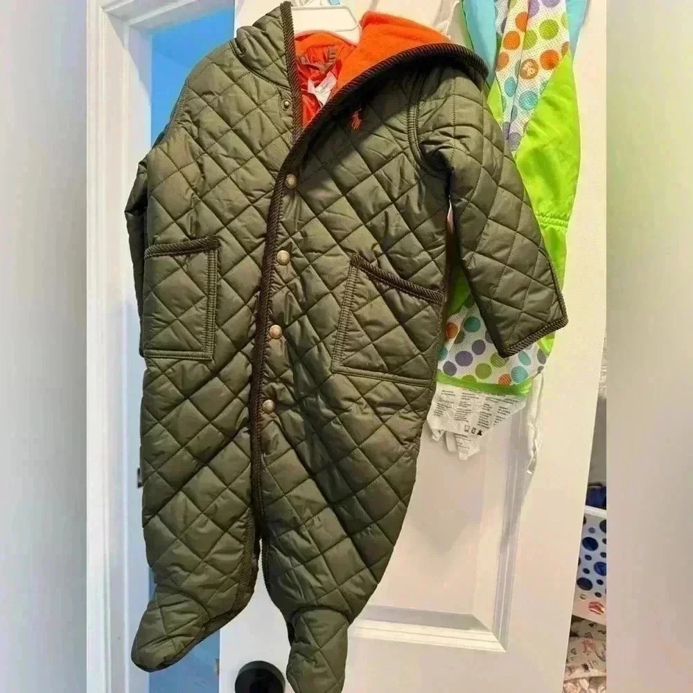 NWT Ralph Lauren Childrenswear
Quilted Outerwear Baby Bunting, Size 6 months